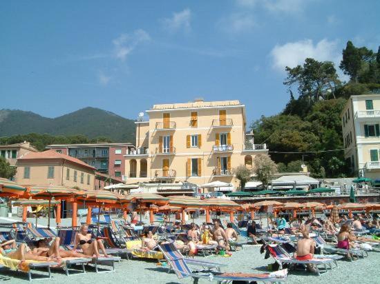 Hotel La Spiaggia Monterosso al Mare Kültér fotó